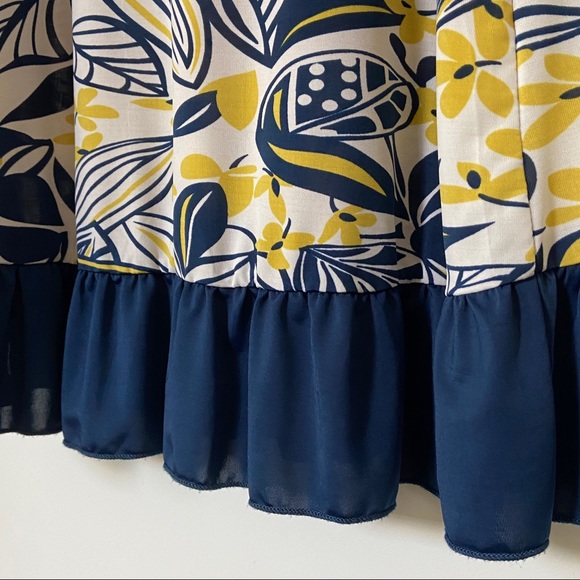 Navy and Yellow Botanical Leaf Print Summer Dress. Fits like Womens 2/4 - Picture 4 of 8